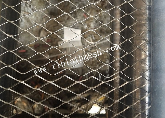 370g / M2 بالغمس الساخن المجلفن المقاوم للصدأ الطوب شبكة التعزيز المعدنية الموسعة